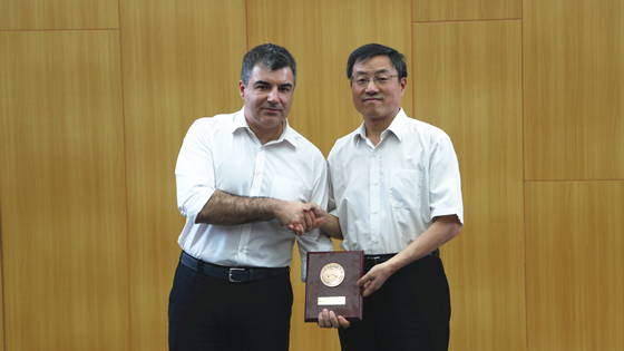 1642578977180884.jpg 1.jpg